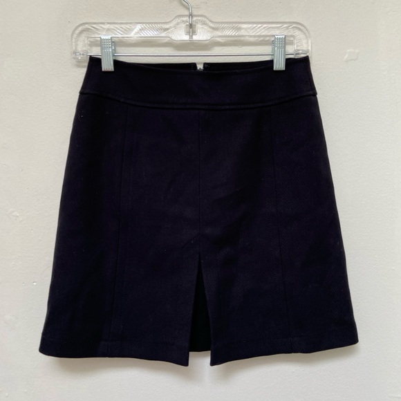 navy blue front slit LOFT pencil skirt, 00P - Picture 2 of 5